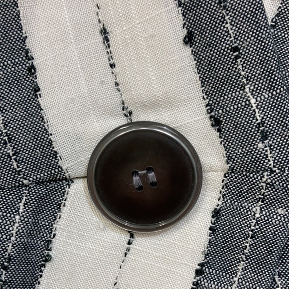 Vintage Leslie Fay Blazer - Picture 2 of 11